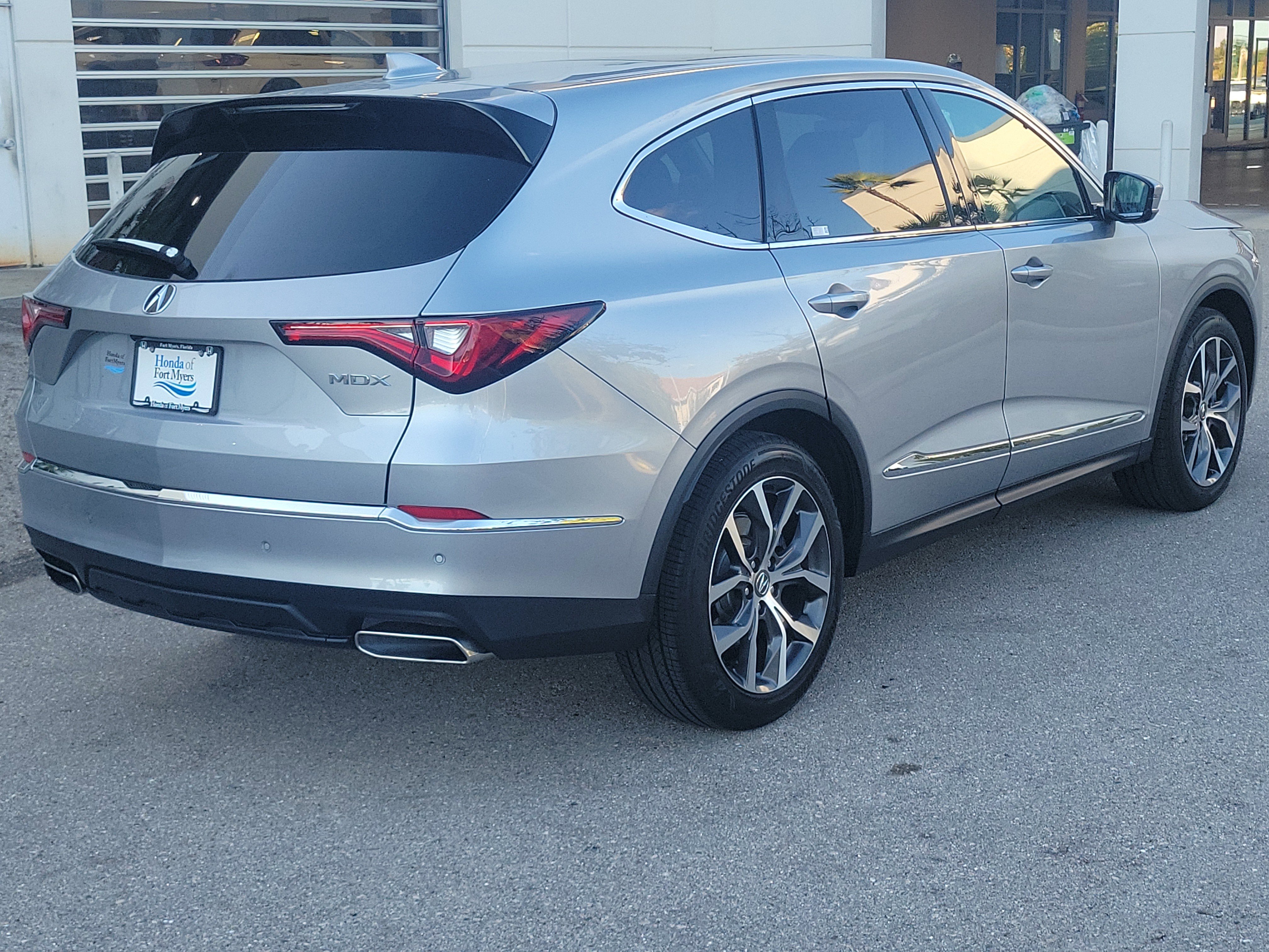 Used 2024 Acura MDX FWD w/ Technology Package image 6