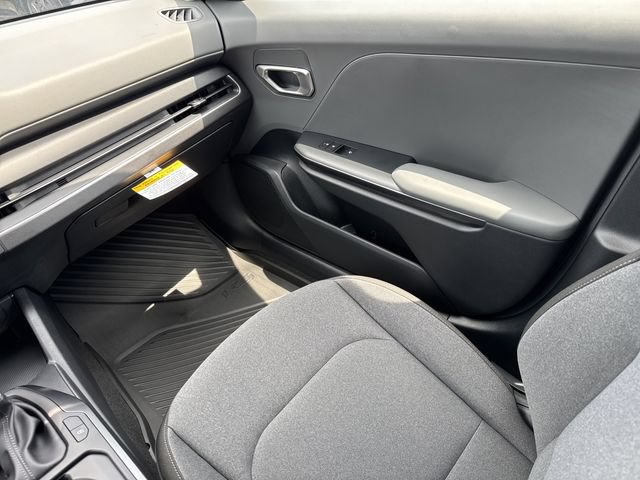 New 2026 Kia K4 FWD image 34