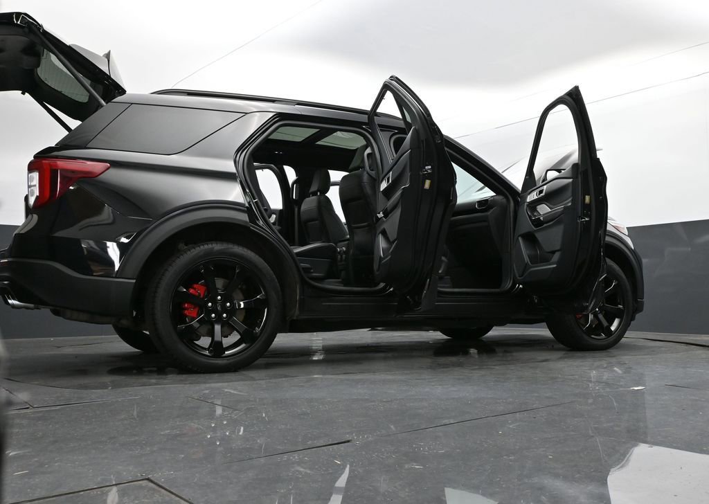 Used 2022 Ford Explorer ST w/ Equipment Group 401A image 39