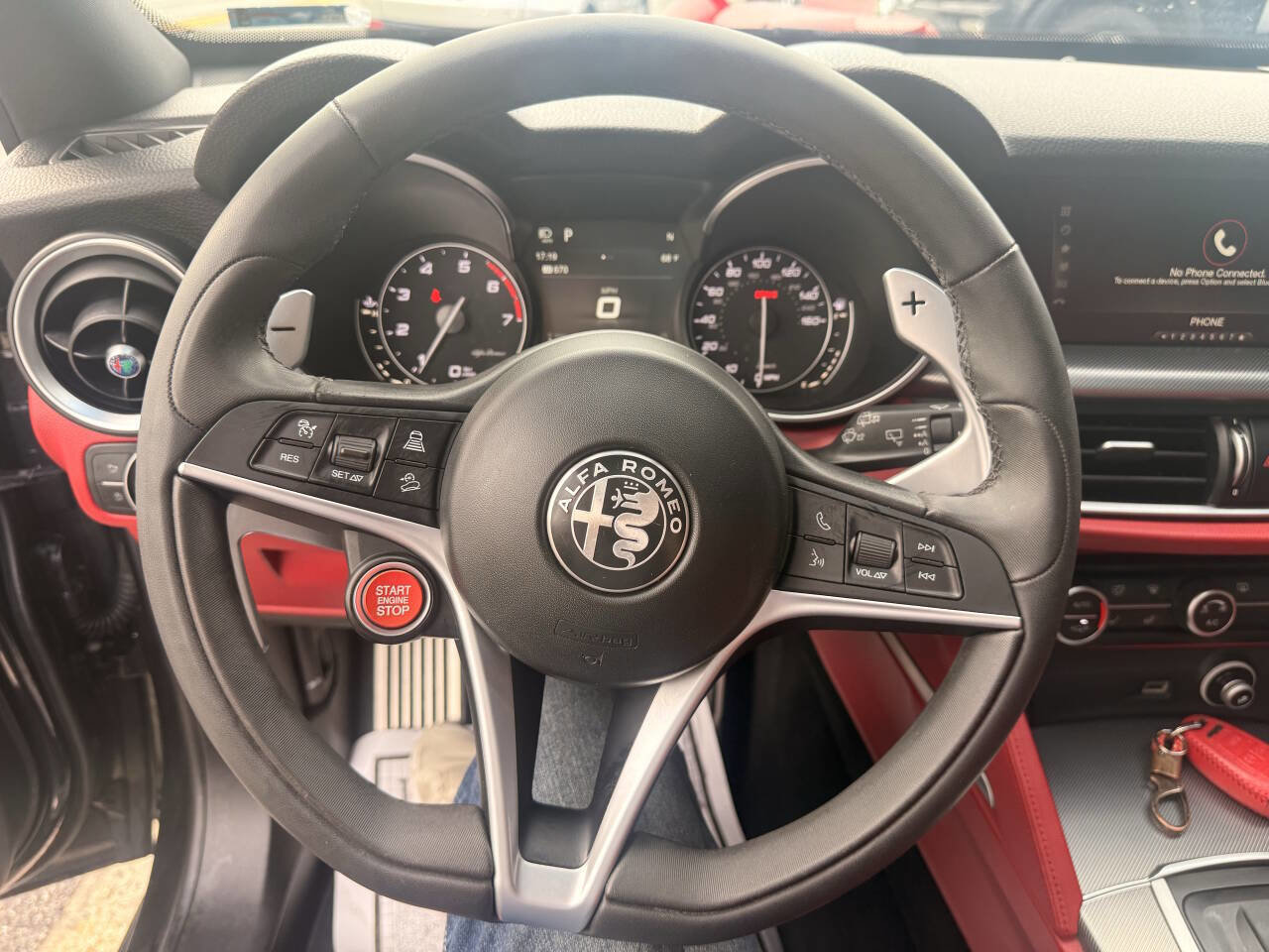 Used 2018 Alfa Romeo Stelvio Ti Sport AWD/4WD image 15