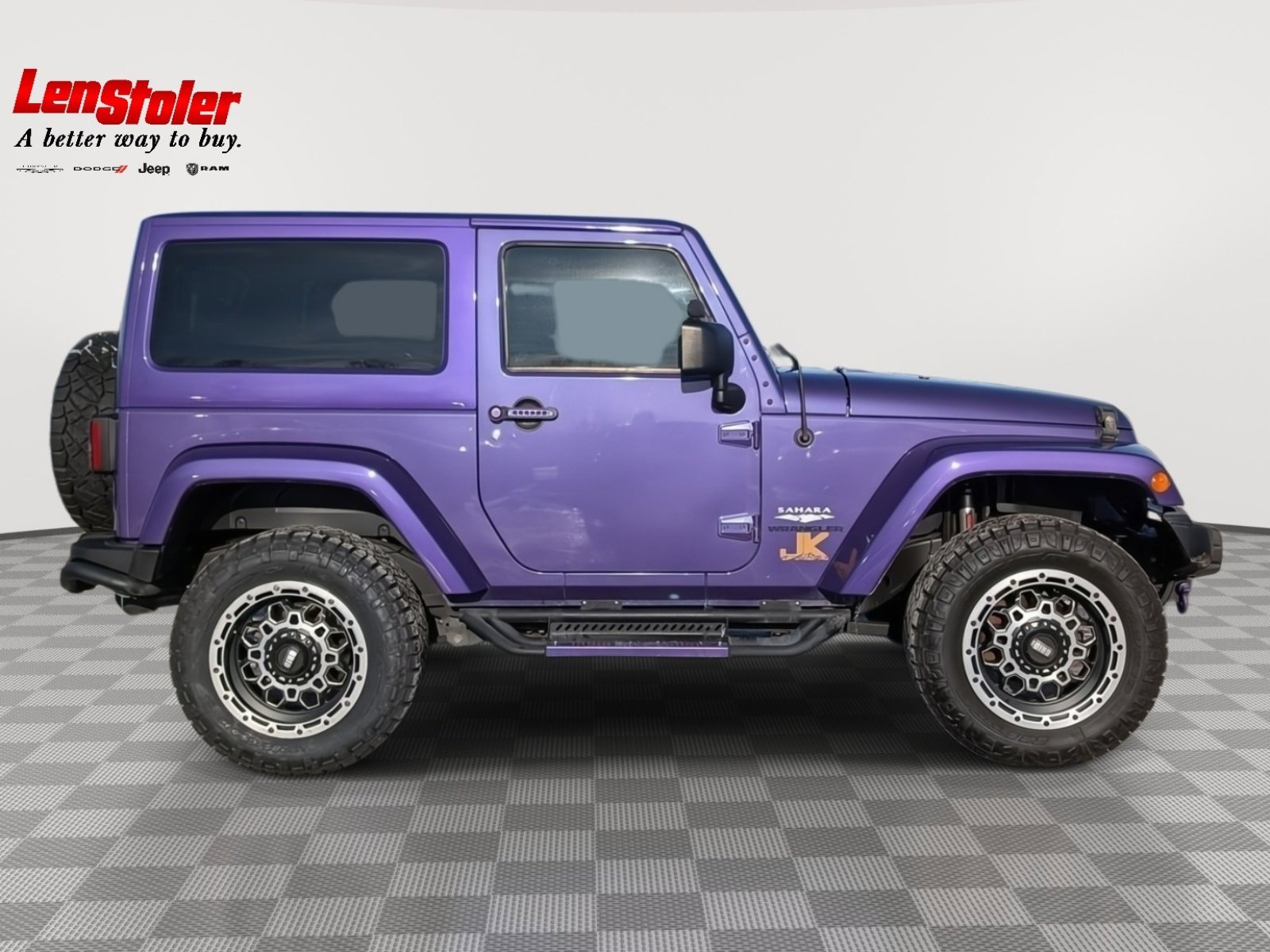 Used 2017 Jeep Wrangler Sahara image 6