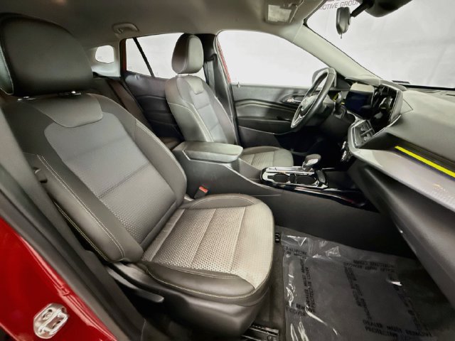 Used 2026 Chevrolet Trax LT w/ Driver Confidence Package FWD image 26
