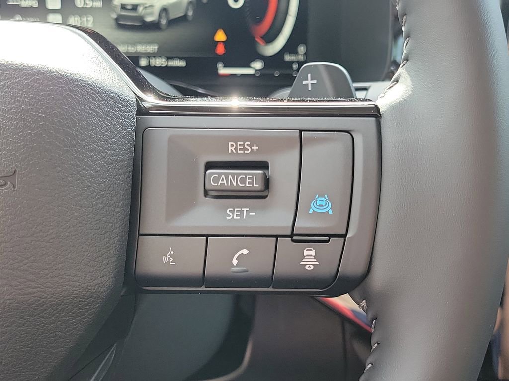 New 2026 Nissan Pathfinder SL AWD/4WD image 32