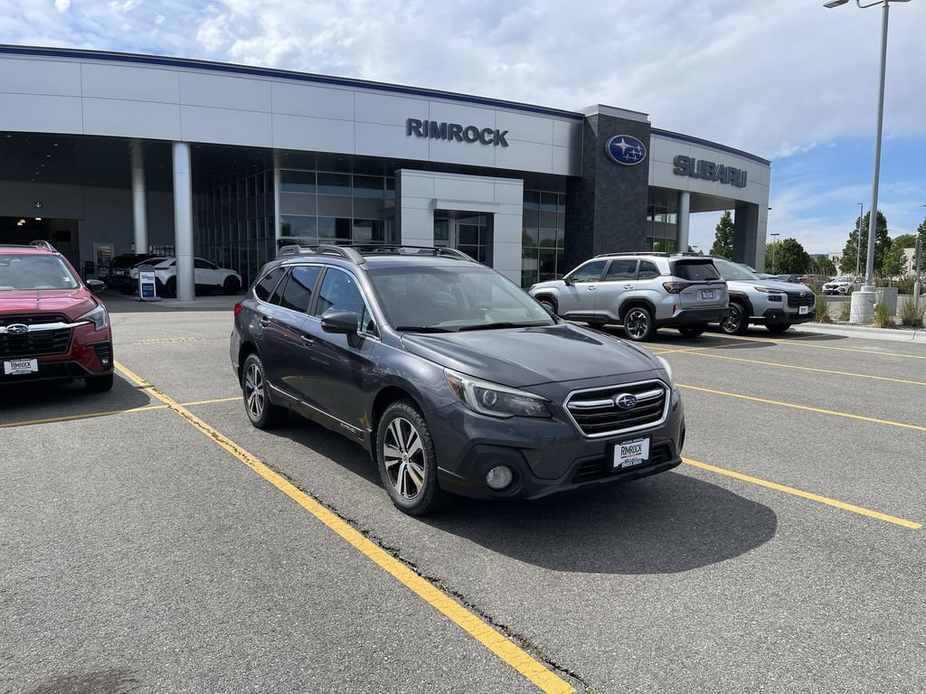 Used 2018 Subaru Outback 3.6R Limited AWD/4WD image 2
