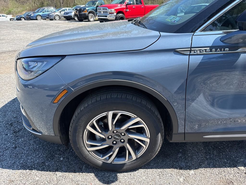 Used 2023 Lincoln Corsair AWD w/ Equipment Group 101A image 6
