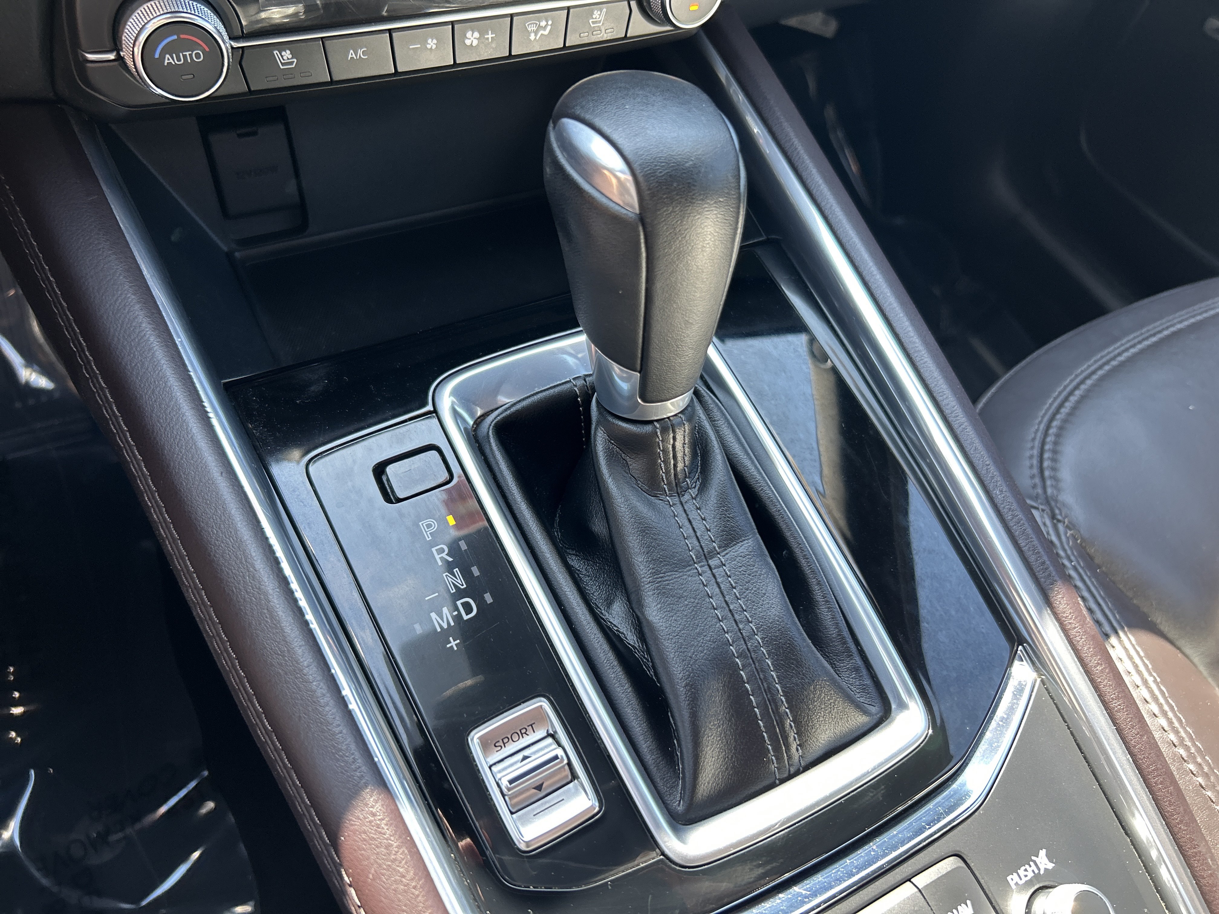 Used 2019 MAZDA CX-5 Signature AWD/4WD image 24