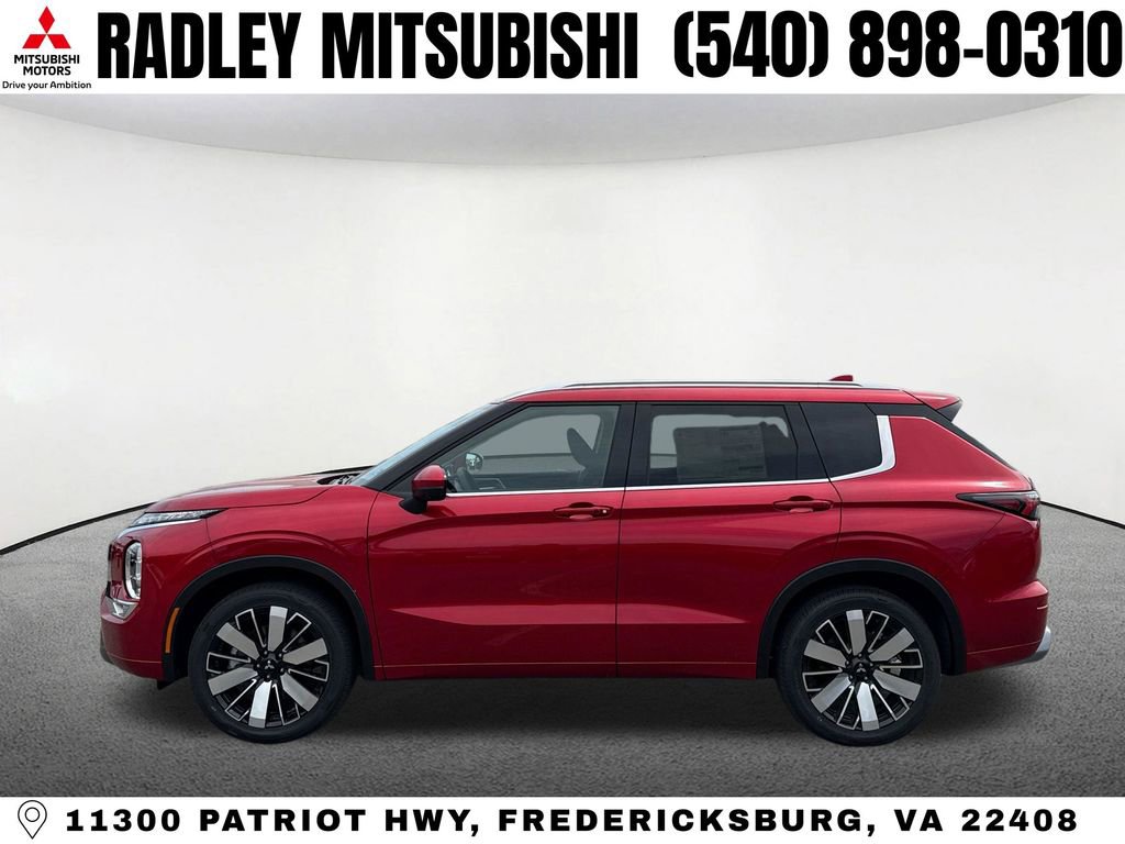 New 2026 Mitsubishi Outlander SEL image 2