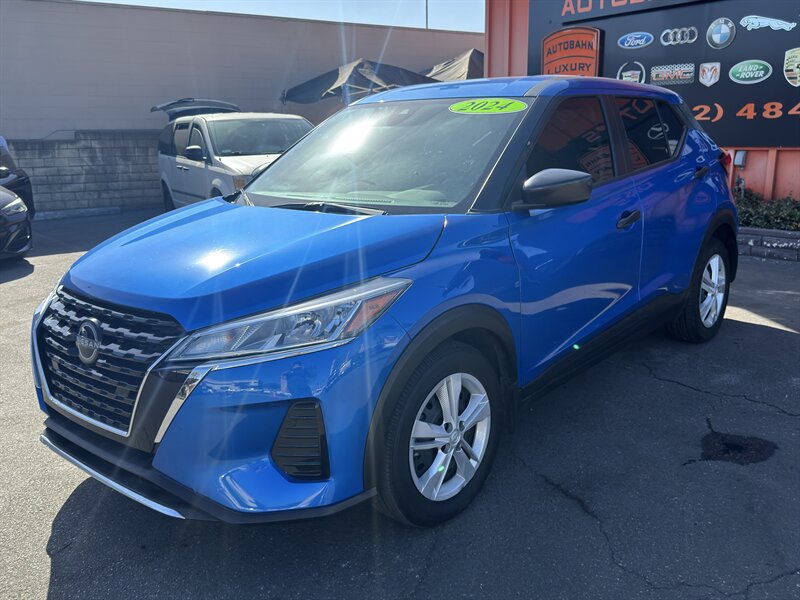 Used 2024 Nissan Kicks S FWD image 8