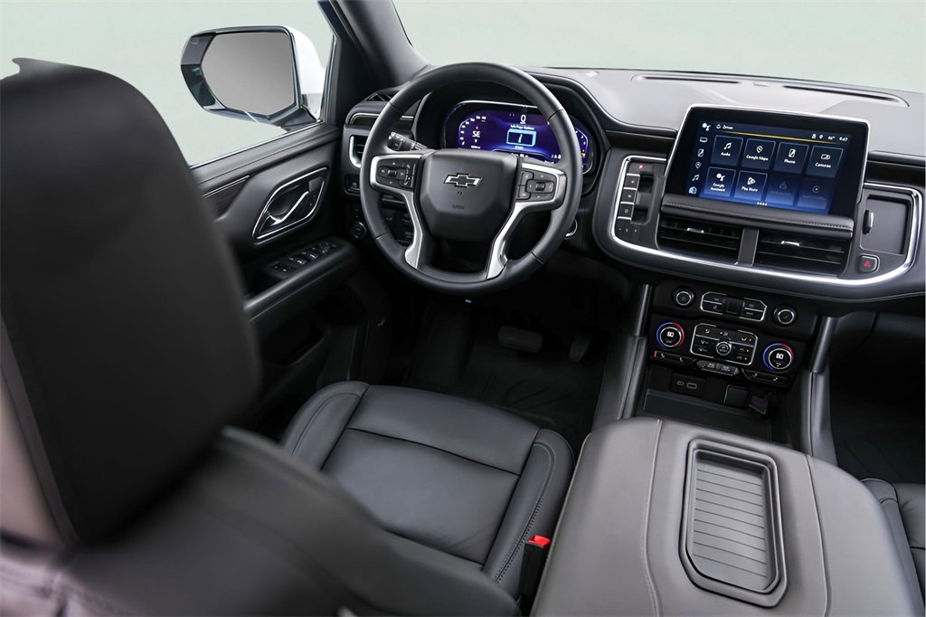 Used 2024 Chevrolet Tahoe Z71 w/ Off-Road Capability Package image 32