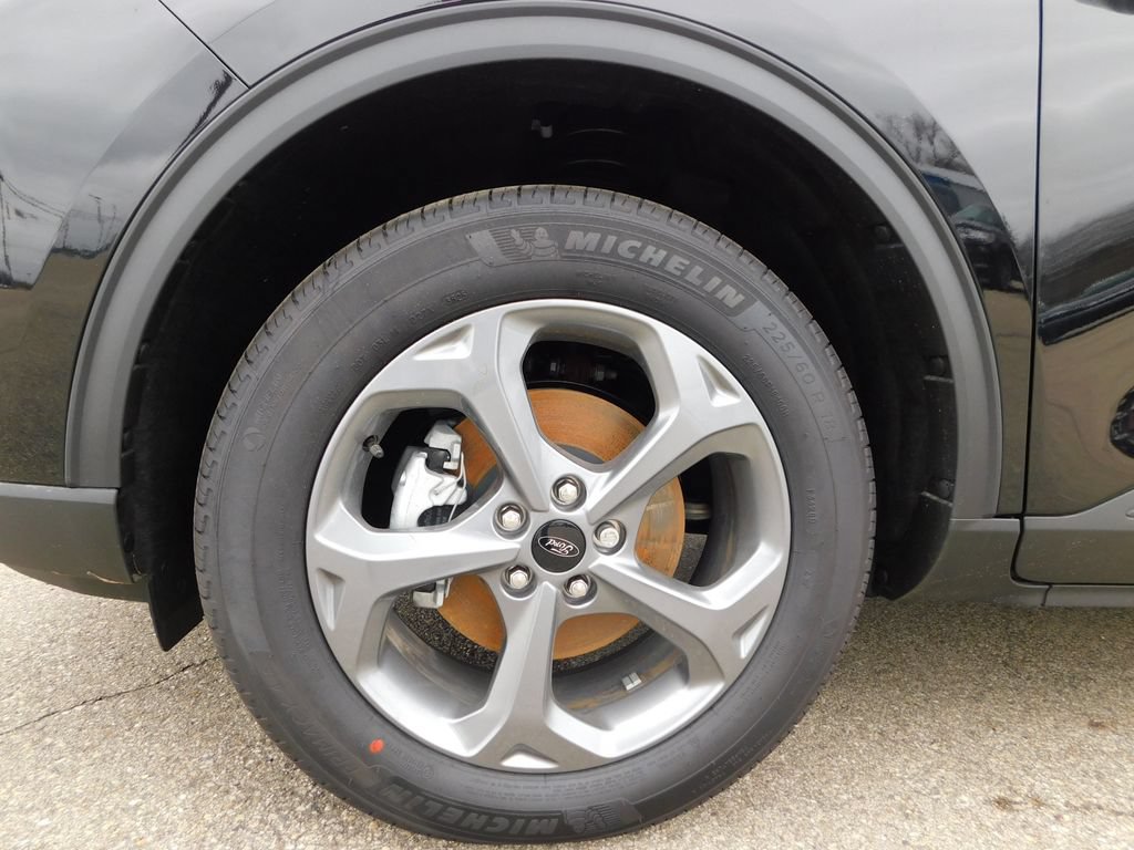 New 2026 Ford Escape ST-Line w/ Tech Pack #1 AWD/4WD image 10
