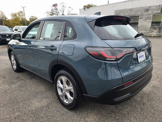 Used 2023 Honda HR-V LX image 3
