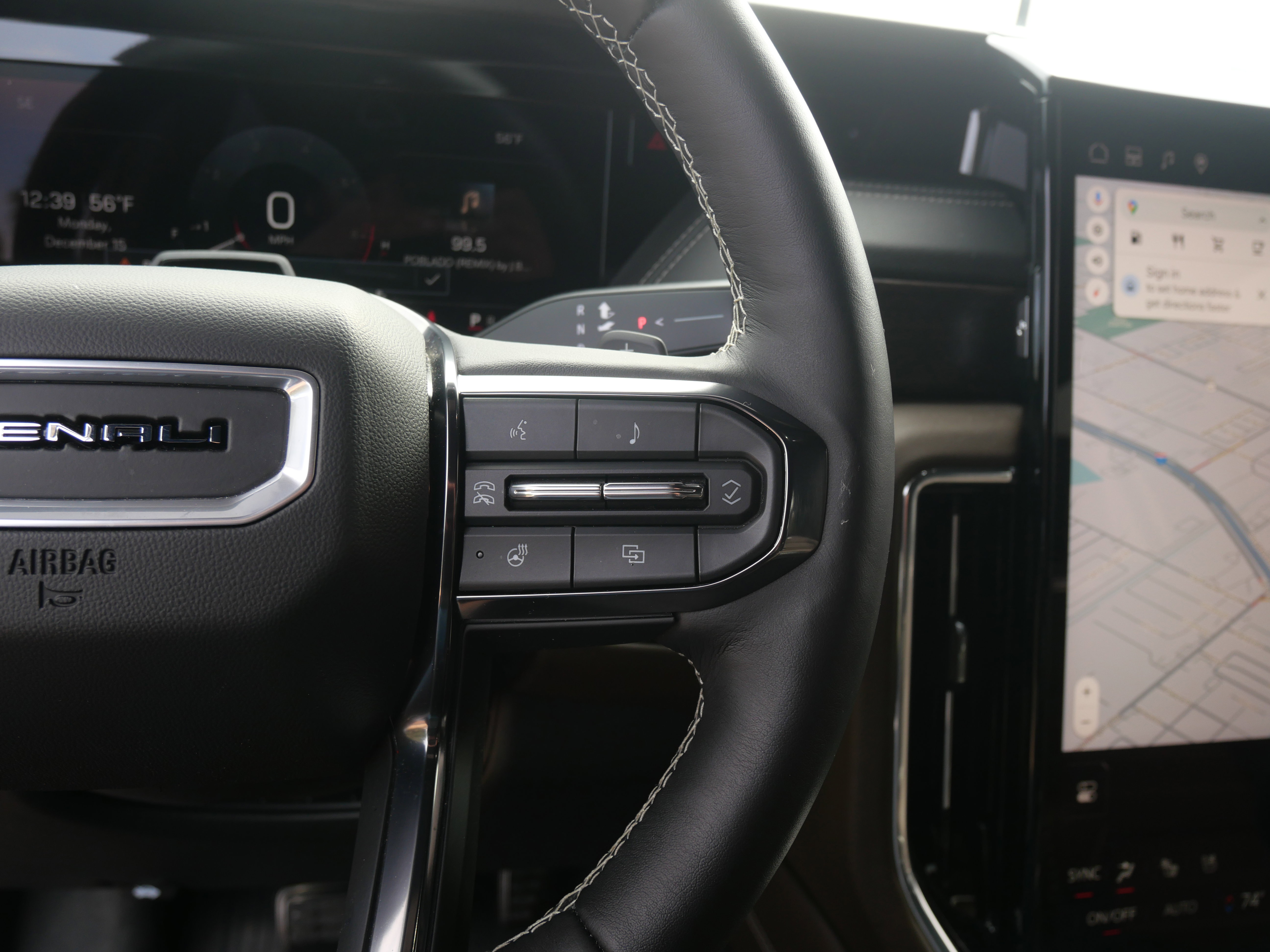 Used 2025 GMC Yukon Denali Ultimate image 15