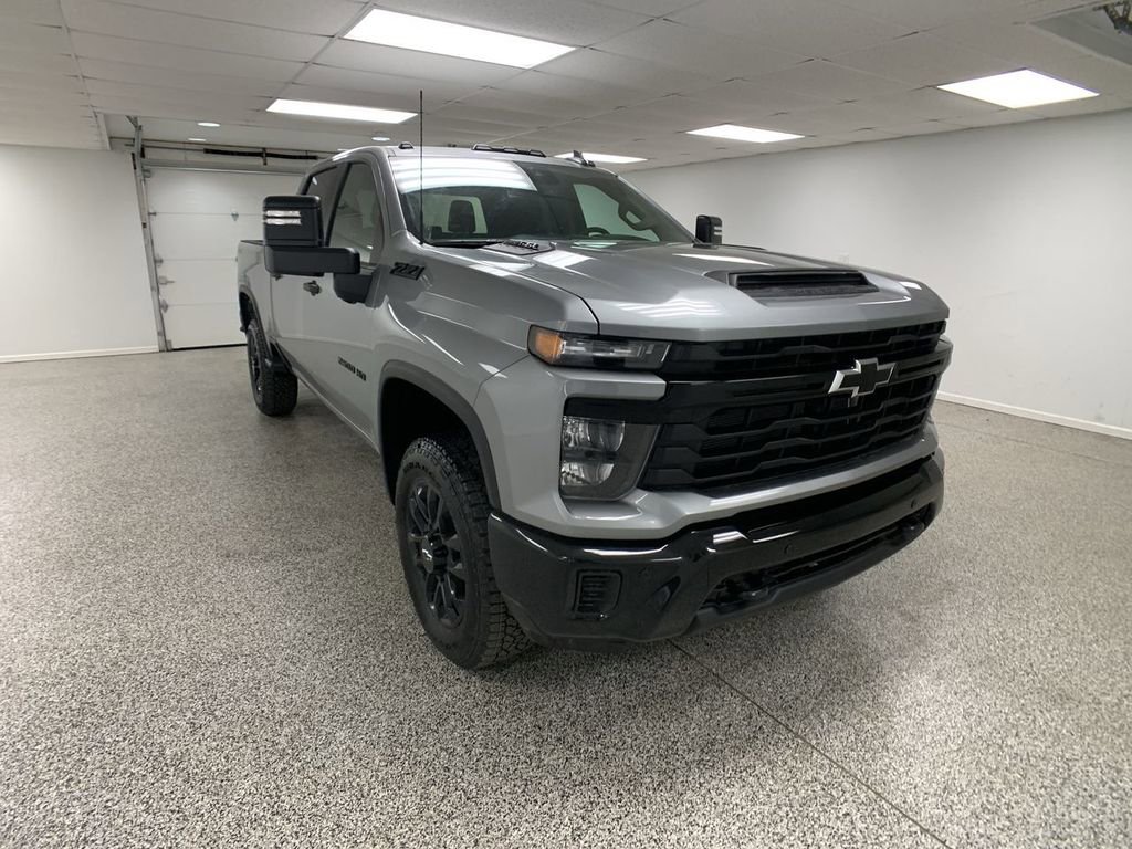 New 2026 Chevrolet Silverado 2500 Custom w/ Custom Value Package AWD/4WD image 2