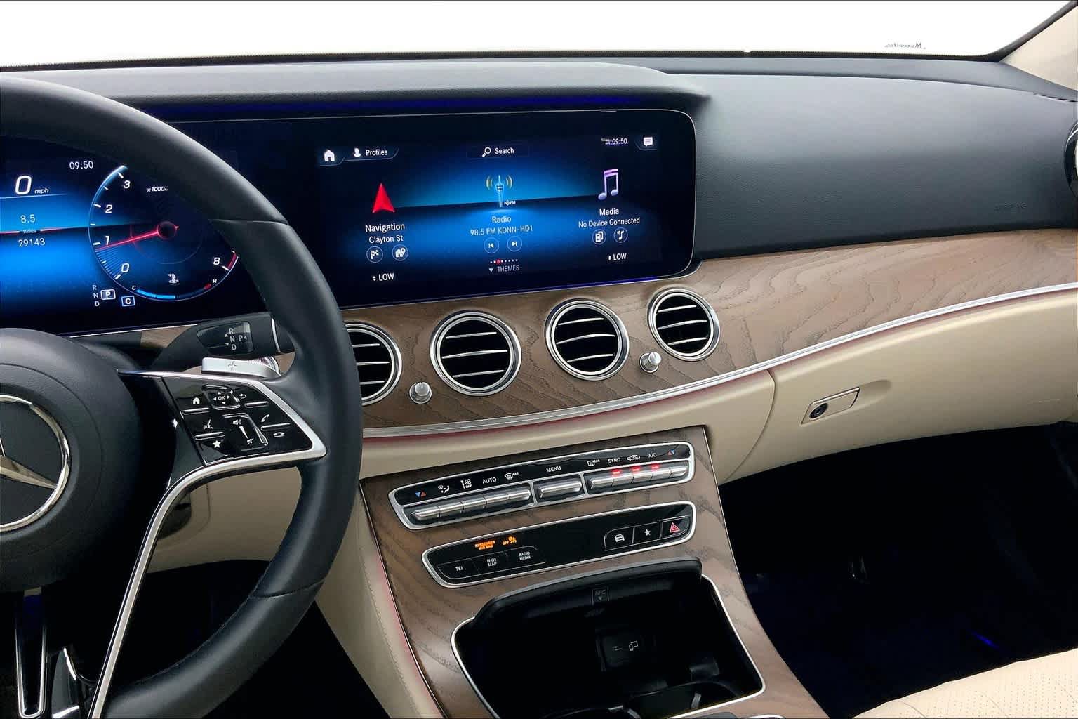 Used 2021 Mercedes-Benz E 350 Sedan image 5