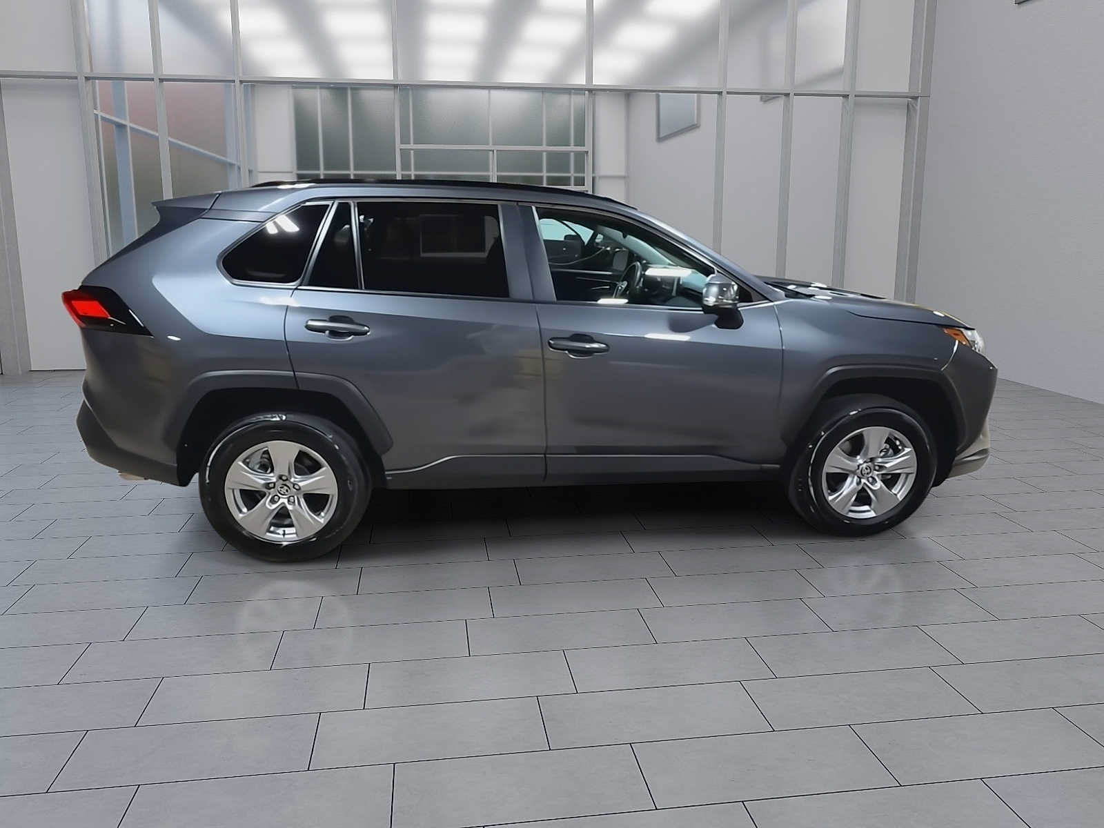 Certified 2025 Toyota RAV4 XLE AWD/4WD image 9