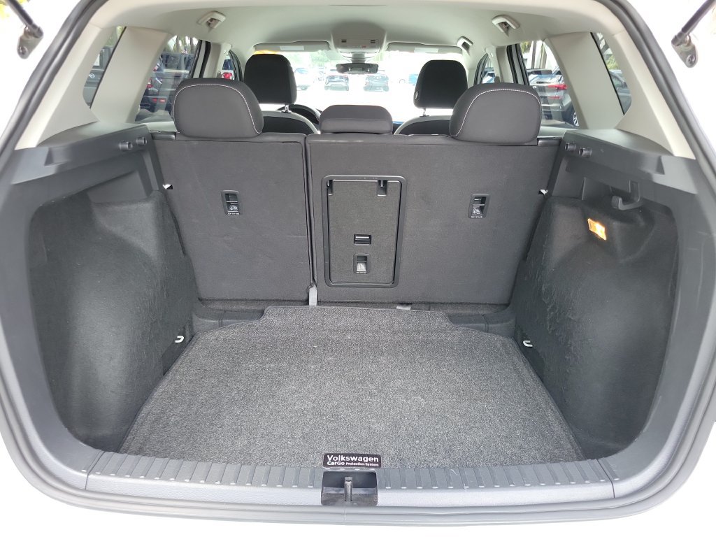 Used 2023 Volkswagen Taos S w/ Driver Assistance Package FWD image 6