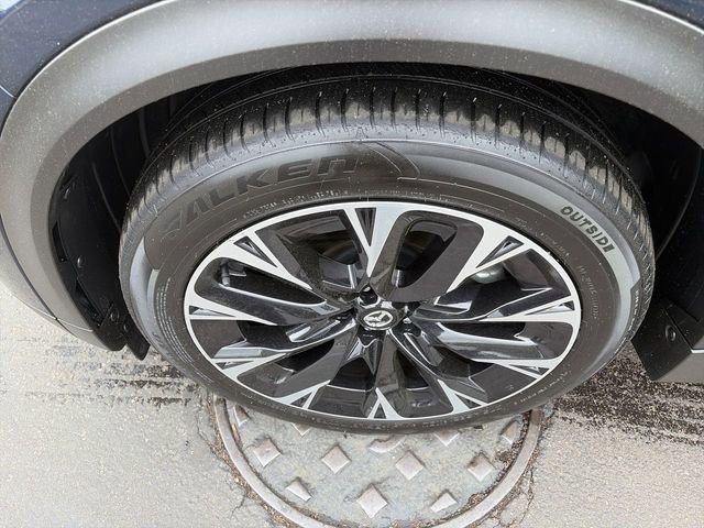 Used 2024 MAZDA CX-90 Plug-In Hybrid w/ Premium Pkg AWD/4WD image 10