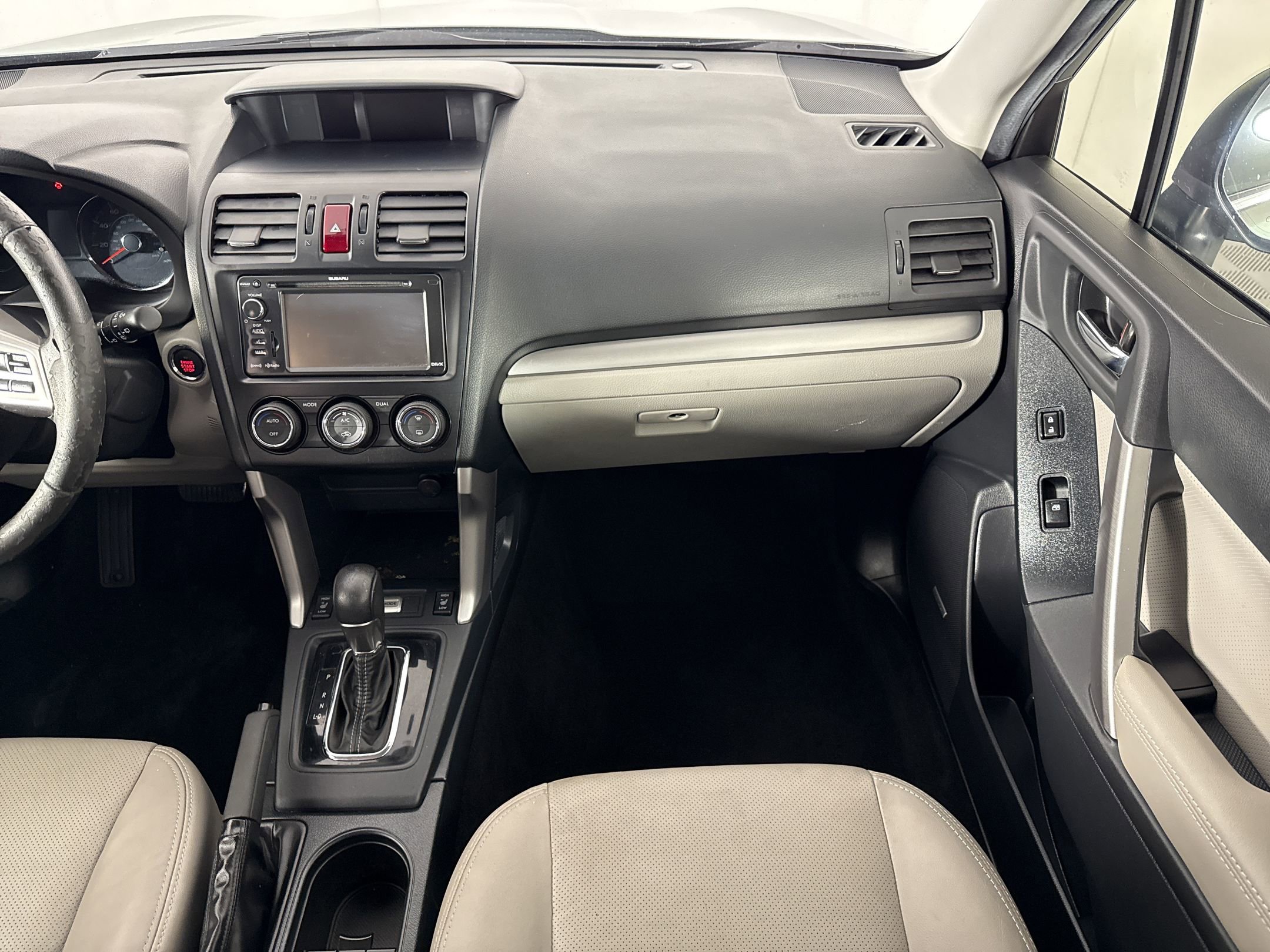 Used 2015 Subaru Forester 2.5i Touring w/ Eyesight & Navigation System AWD/4WD image 26