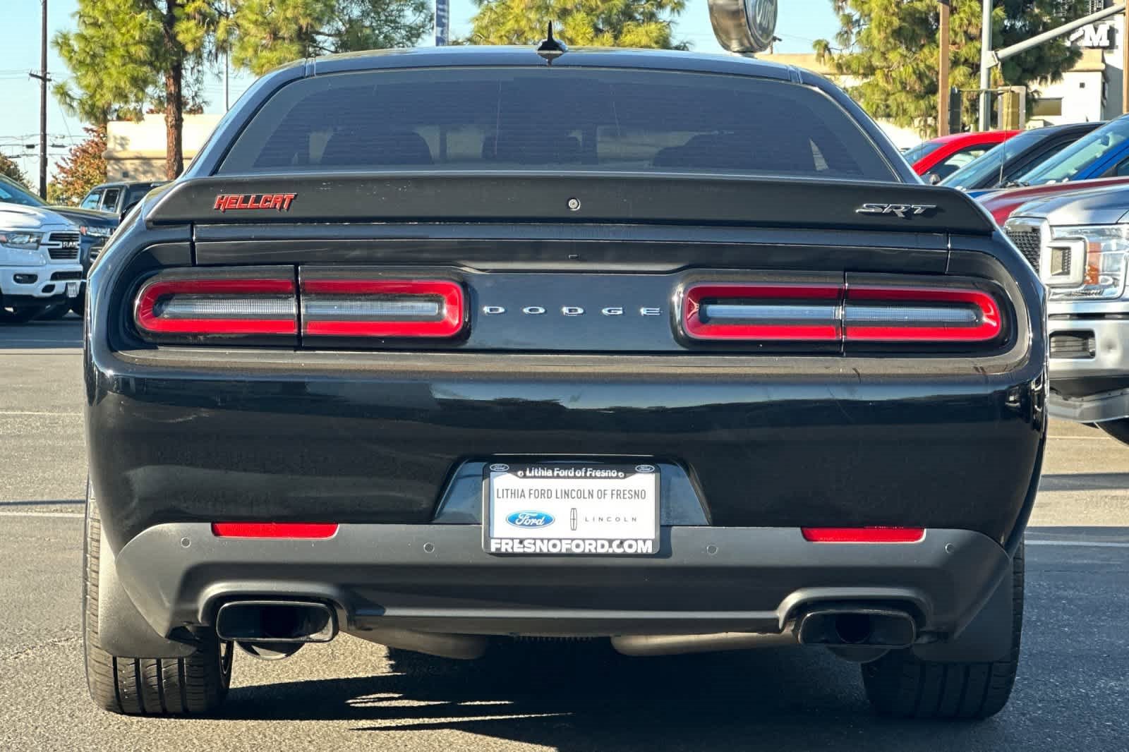 Used 2015 Dodge Challenger SRT Hellcat image 7