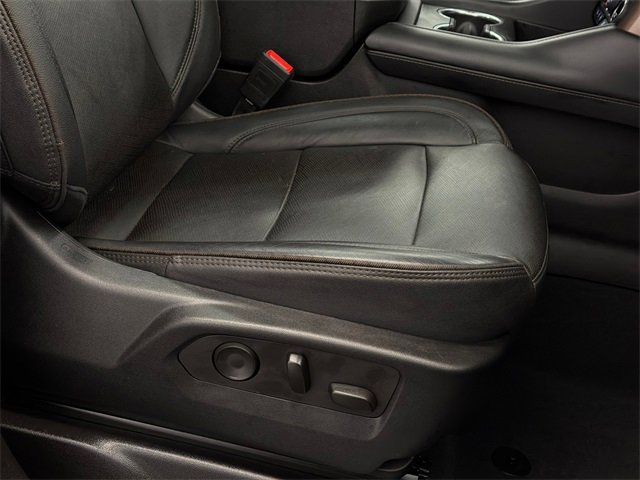 Used 2023 Chevrolet Tahoe High Country w/ Advanced Technology Package image 14