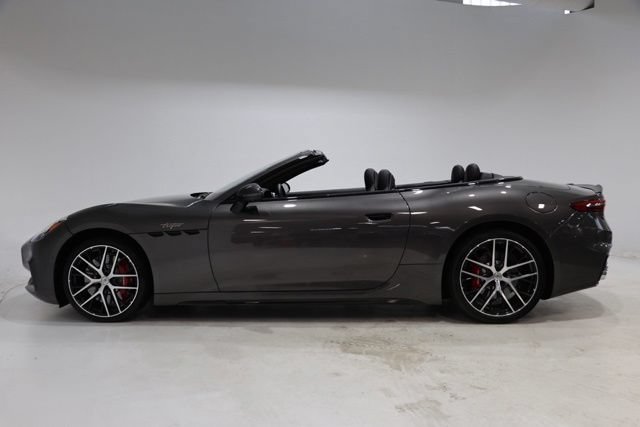 Certified 2024 Maserati GranCabrio Trofeo AWD/4WD image 5
