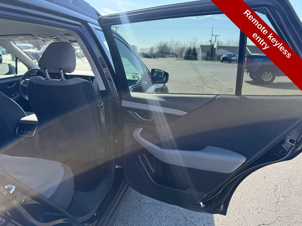 Used 2024 Subaru Outback Premium AWD/4WD image 30