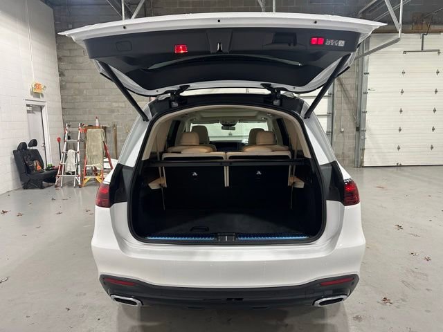 New 2026 Mercedes-Benz GLS 450 4MATIC image 16