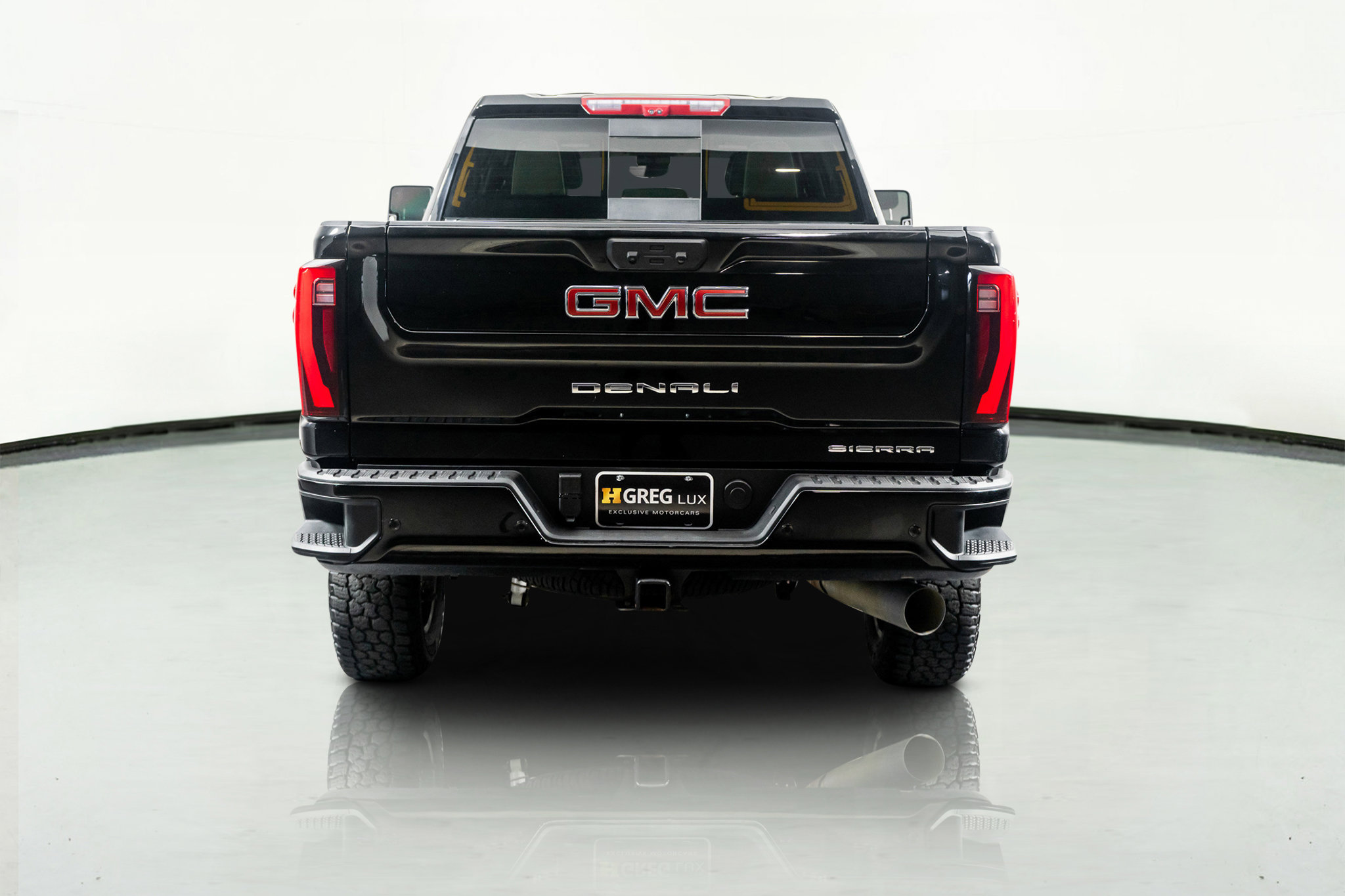 Used 2025 GMC Sierra 3500 Denali w/ Denali Reserve Package image 11