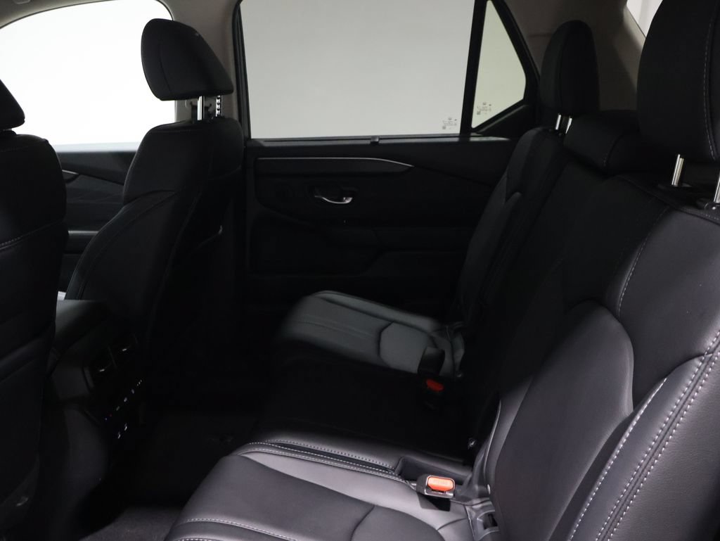 New 2026 Honda Pilot Touring image 9