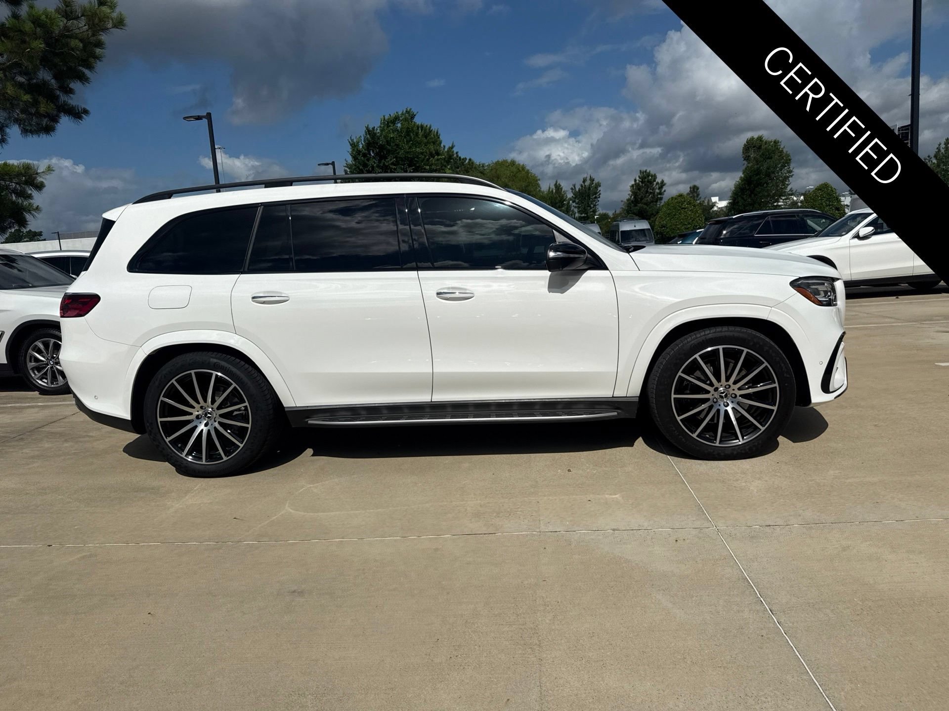 Certified 2024 Mercedes-Benz GLS 450 4MATIC image 3