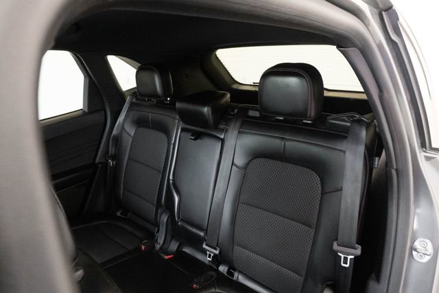 Used 2024 Ford Escape ST-Line image 17