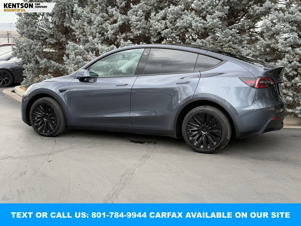 Used 2023 Tesla Model Y Long Range image 5