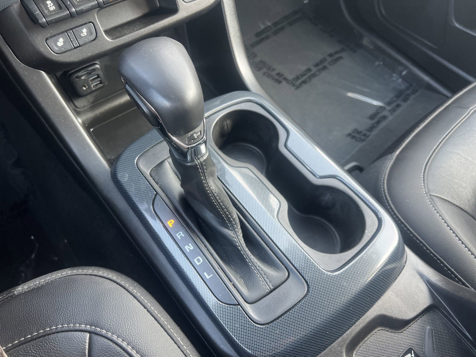 Used 2022 Chevrolet Colorado Z71 w/ Safety Package image 16