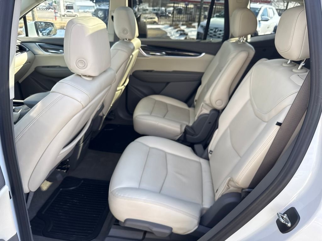 Used 2023 Cadillac XT6 Premium Luxury w/ Technology Package image 27