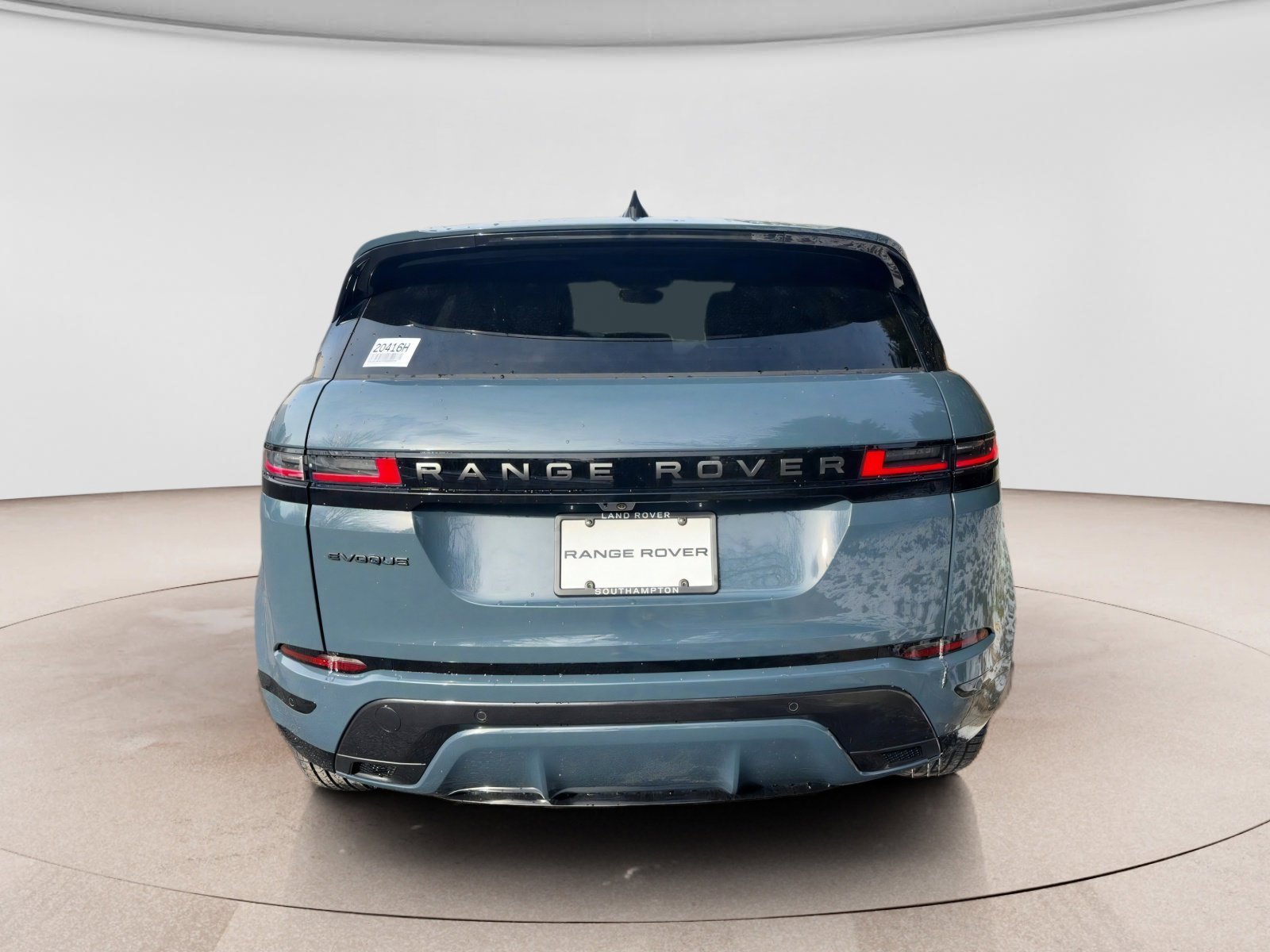 New 2026 Land Rover Range Rover Evoque Dynamic SE image 4