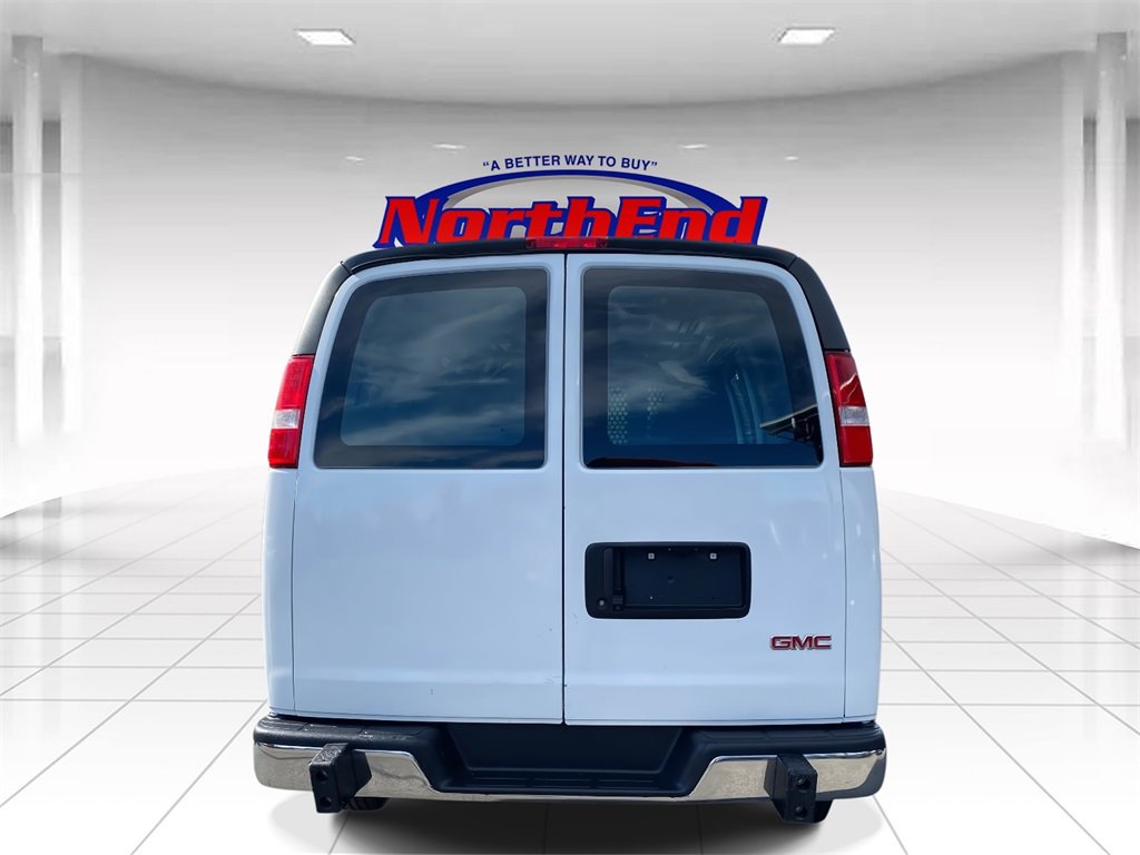 Used 2023 GMC Savana 2500 w/ Driver Convenience Package image 6