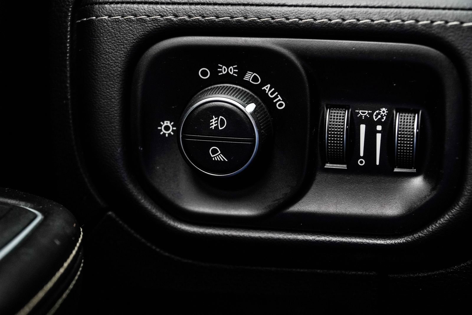 Used 2023 RAM 1500 Limited AWD/4WD image 28