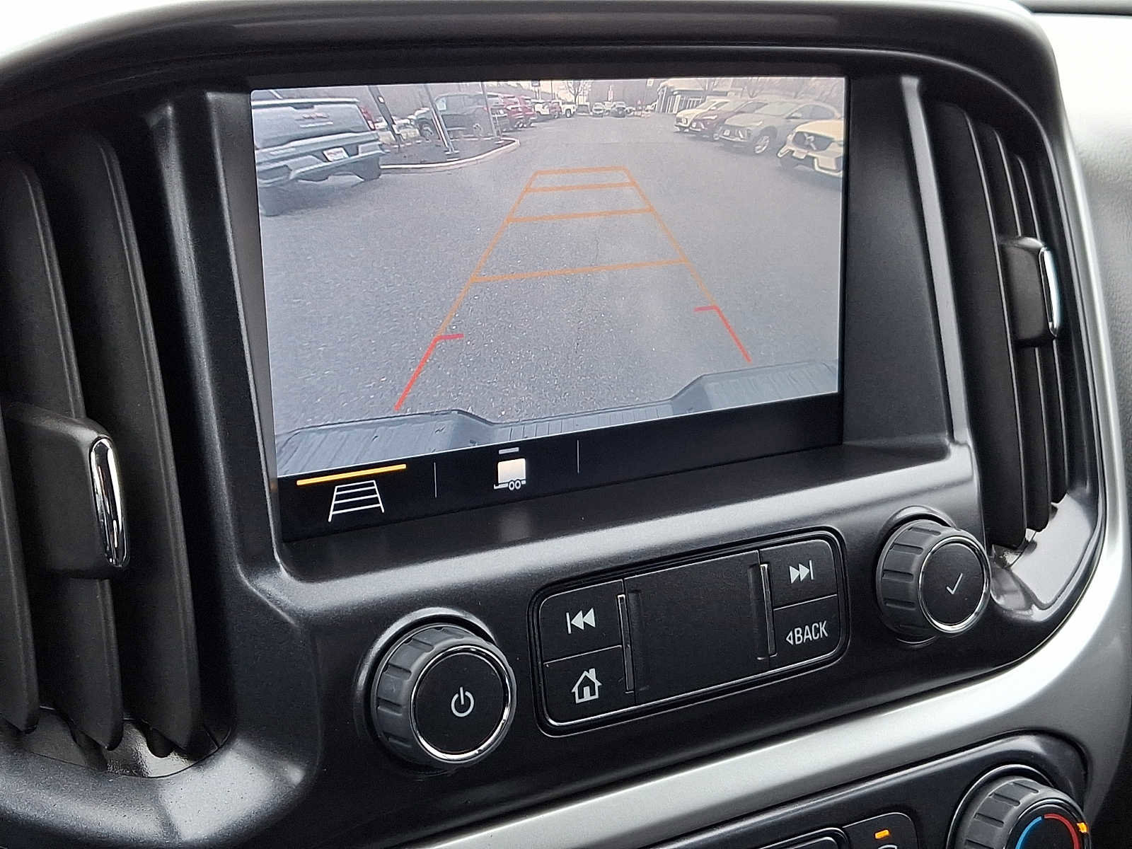 Certified 2022 Chevrolet Colorado LT w/ LT Convenience Package image 20