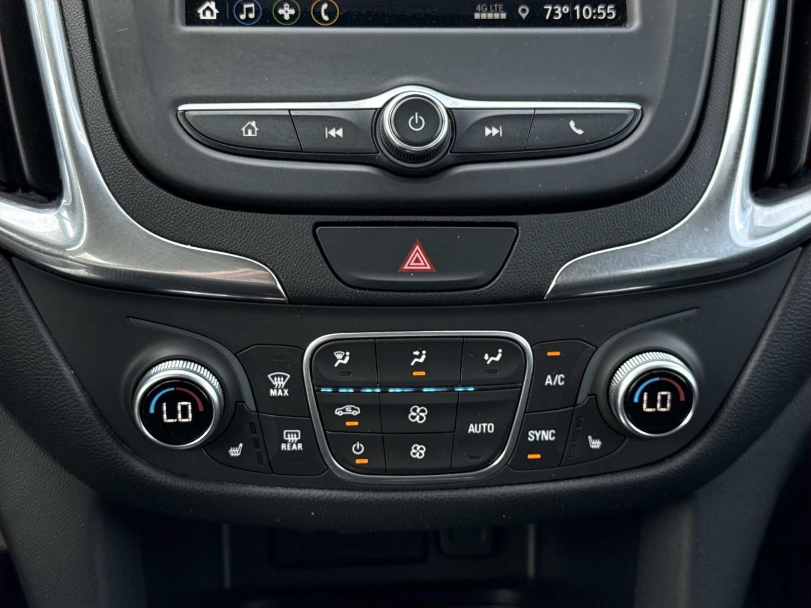 Used 2019 Chevrolet Equinox LT FWD image 11