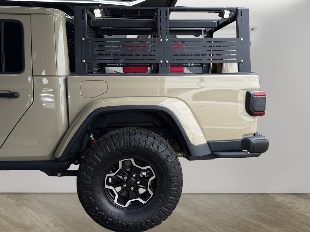Used 2020 Jeep Gladiator Rubicon AWD/4WD image 25