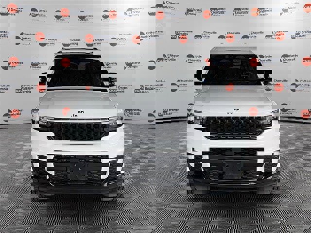 Used 2023 Jeep Grand Cherokee L Altitude image 8