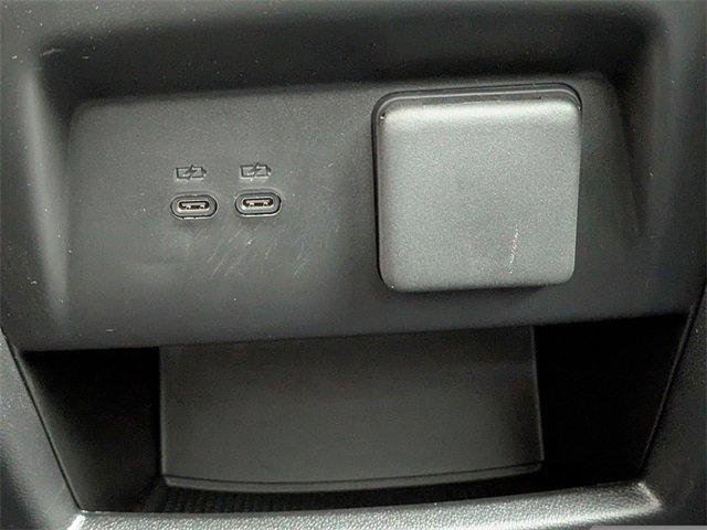 New 2026 Chevrolet Traverse High Country w/ LPO, Floor Liner Package image 17