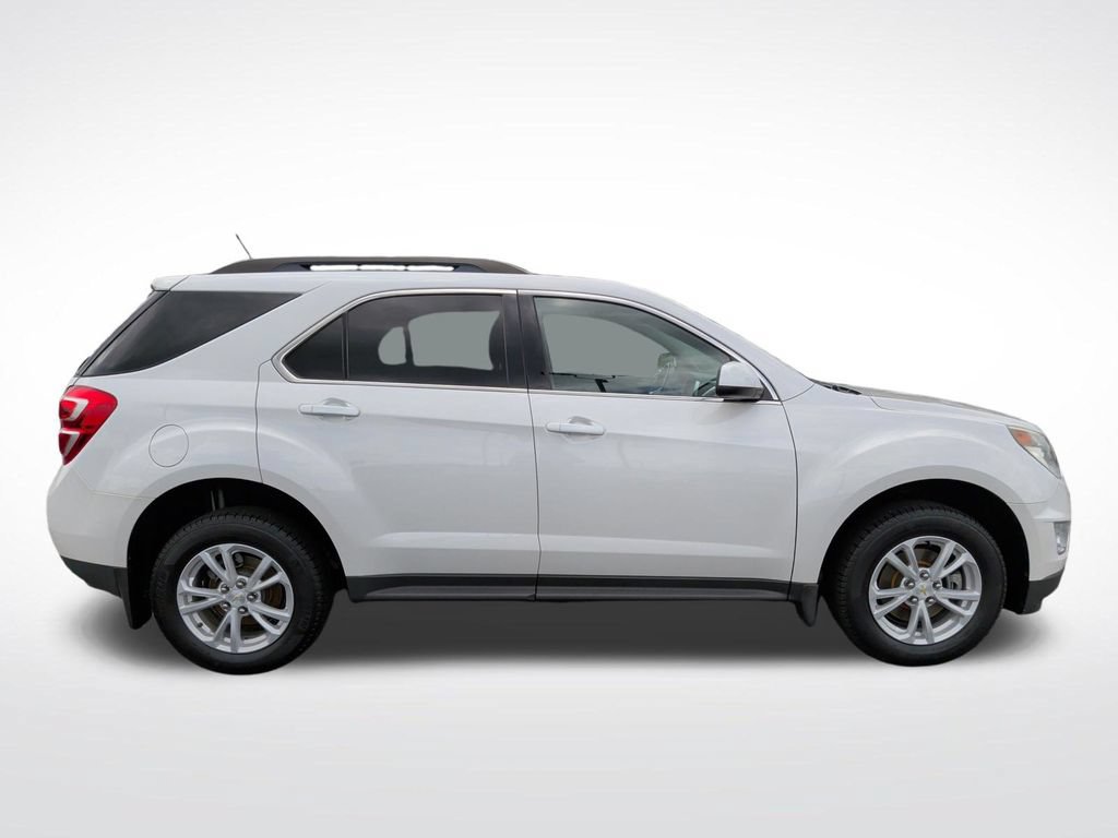 Used 2017 Chevrolet Equinox LT w/ Convenience Package AWD/4WD image 9