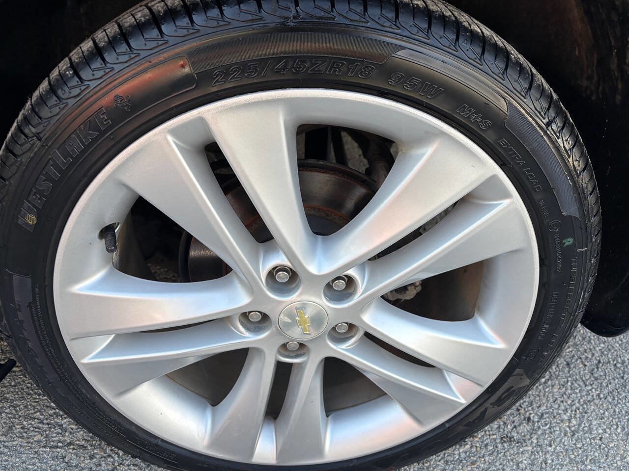 Used 2015 Chevrolet Cruze LTZ w/ Sun, Sound and Sport Package image 20