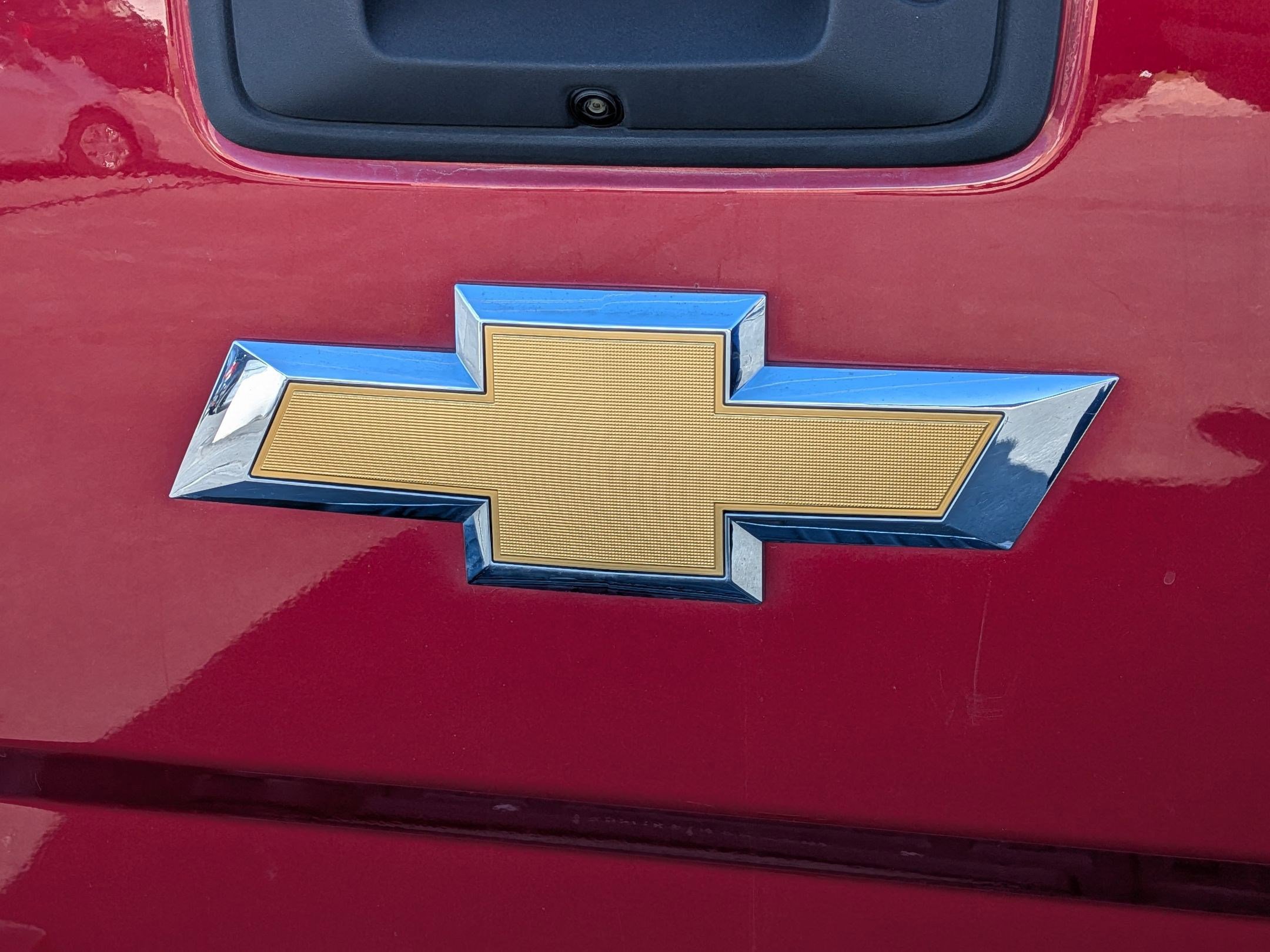 Used 2018 Chevrolet Silverado 1500 LT w/ All Star Edition AWD/4WD image 13