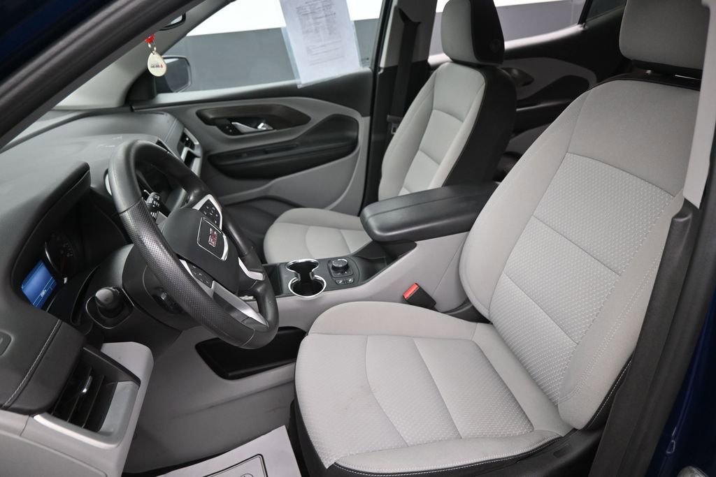 Used 2023 GMC Terrain SLE w/ Driver Convenience Package FWD image 24