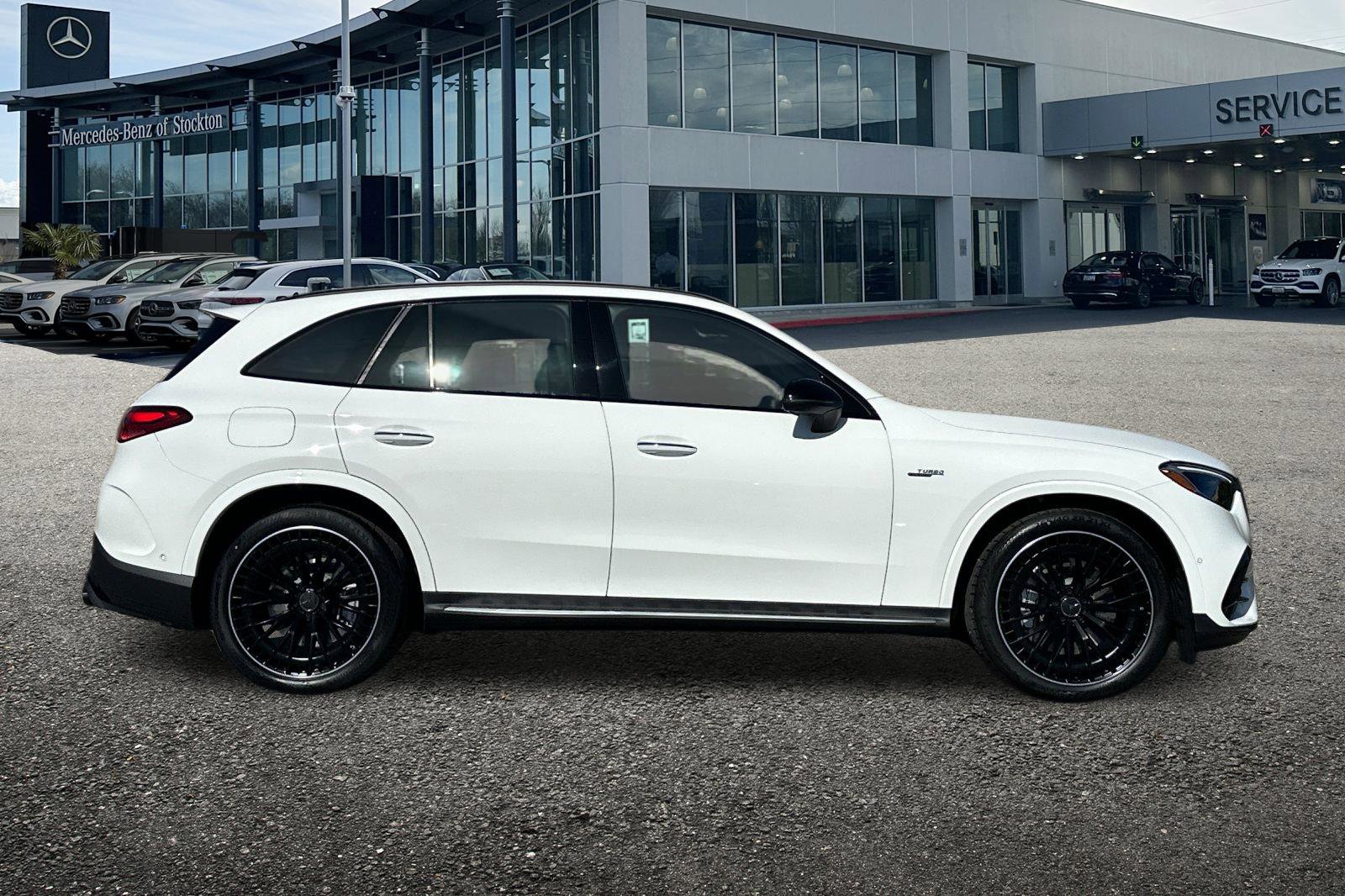 New 2026 Mercedes-Benz GLC 43 AMG 4MATIC image 3