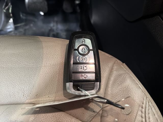 Used 2018 Ford Explorer XLT w/ Equipment Group 202A image 35