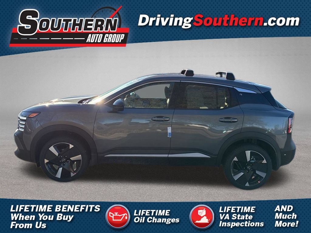 New 2026 Nissan Kicks SR w/ Cold Weather Package