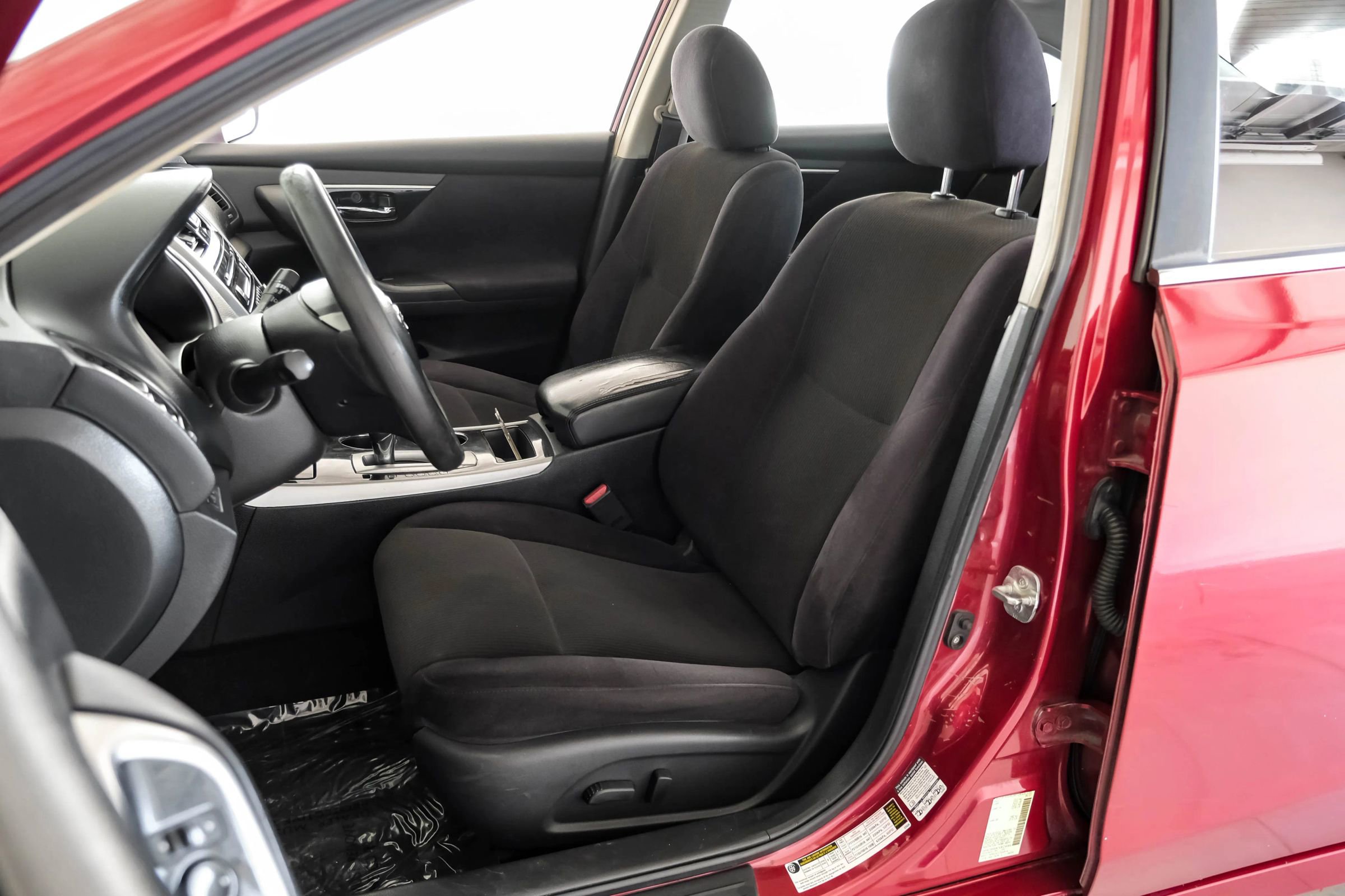 Used 2013 Nissan Altima 2.5 S image 29